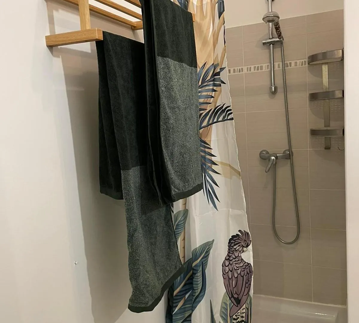 Chevilly Cosy Apartment France